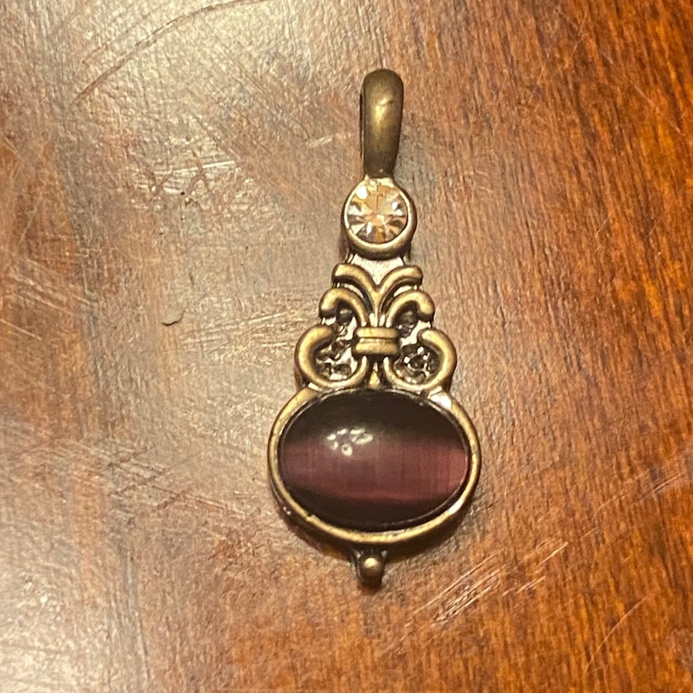 Silver pendant